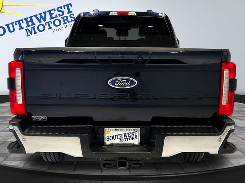 Used 2025 Ford F250 Lariat AWD/4WD image 6