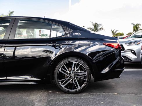 Used 2025 Toyota Camry XSE image 6