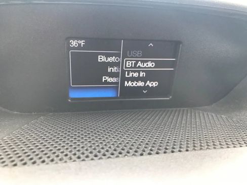 Used 2016 Ford Transit 350 XL image 20