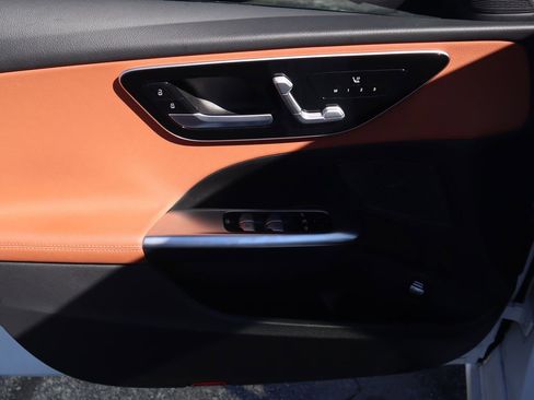 Certified 2025 Mercedes-Benz C 300 4MATIC Sedan image 16