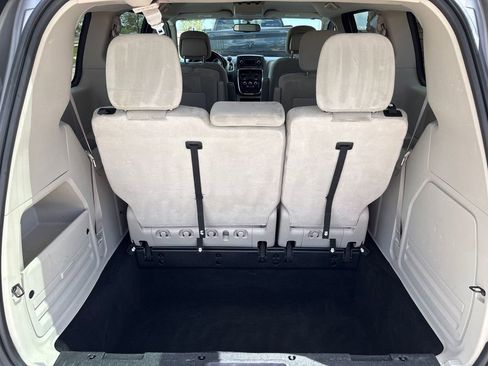 Used 2014 Dodge Grand Caravan SE w/ Quick Order Package 29E SE FWD image 18
