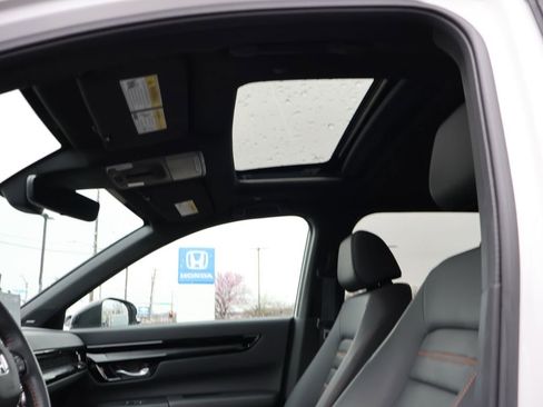 Used 2023 Honda CR-V Sport Touring image 6