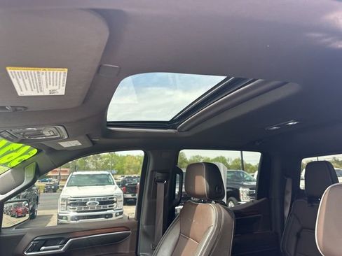 Used 2024 GMC Sierra 1500 Denali w/ Denali Reserve Package AWD/4WD image 26