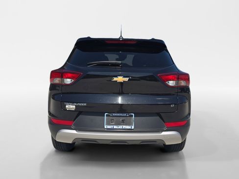 Used 2023 Chevrolet TrailBlazer LT FWD image 4