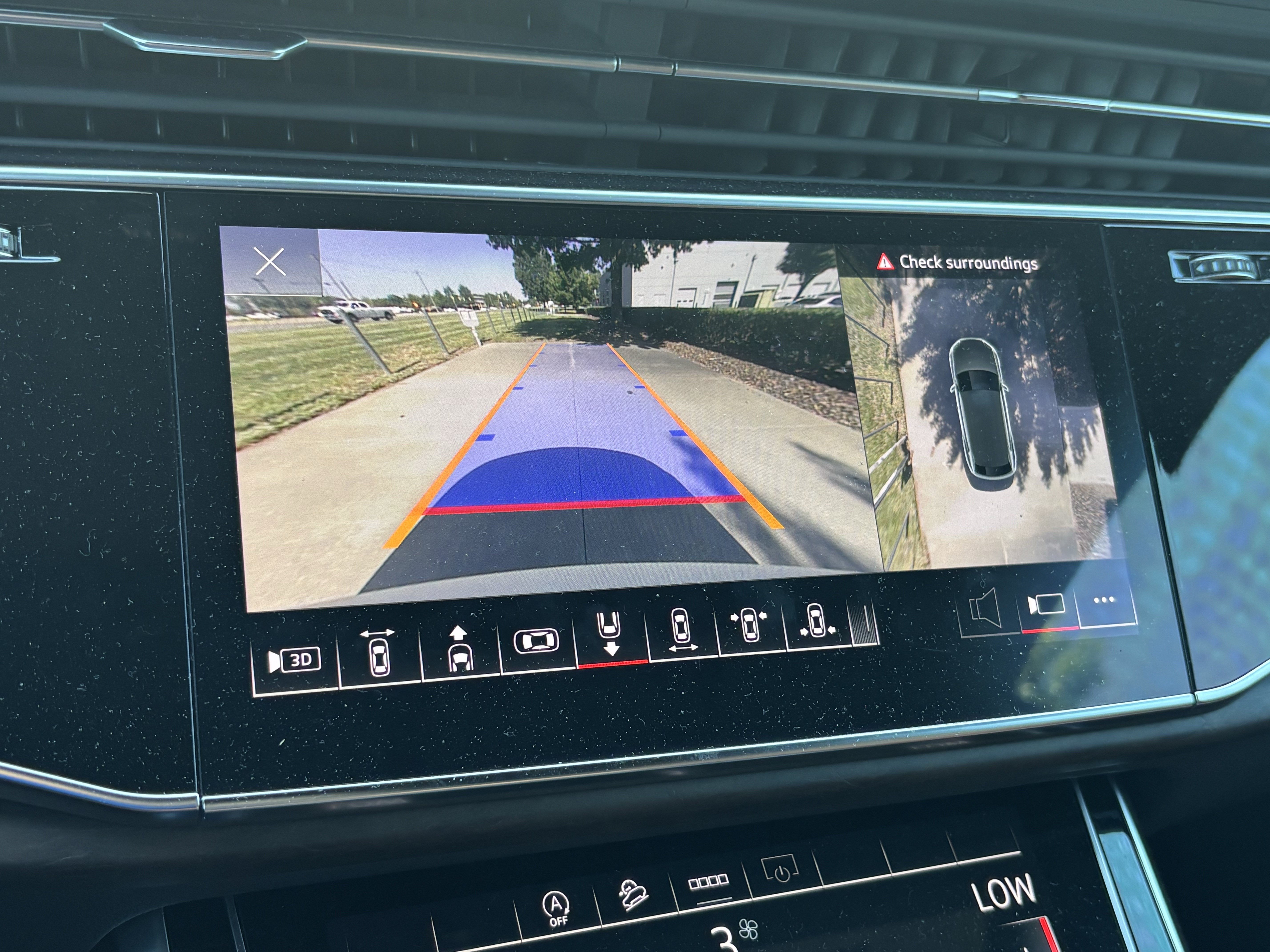 Used 2025 Audi Q8 Premium w/ Black Optic Package AWD/4WD image 29