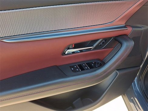 Used 2025 MAZDA CX-70 3.3 Turbo w/ Premium Plus Pkg image 12