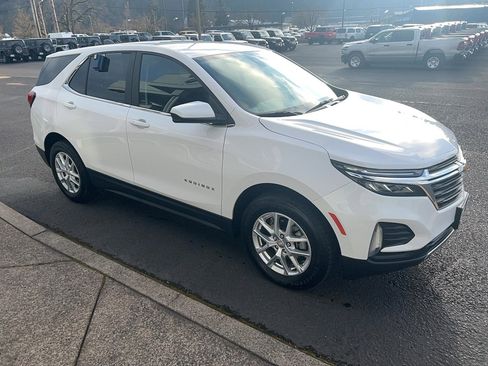 Used 2022 Chevrolet Equinox LT image 5