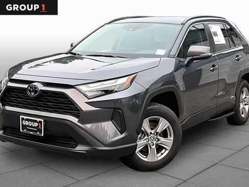 Certified 2025 Toyota RAV4 XLE w/ Convenience Package AWD/4WD image 1