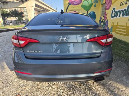 Used 2017 Hyundai Sonata SE w/ Cargo Package FWD image 8
