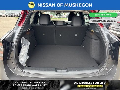 New 2026 Nissan Kicks SR w/ Cold Weather Package image 26