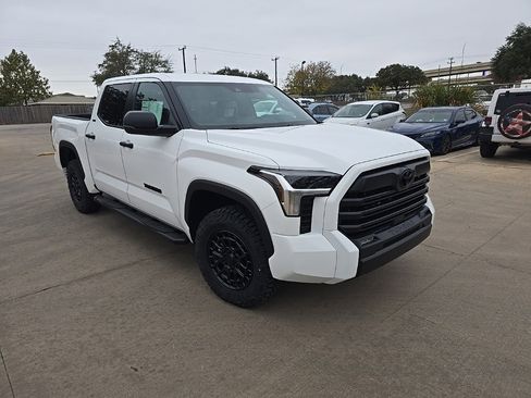 New 2026 Toyota Tundra SR5 image 5