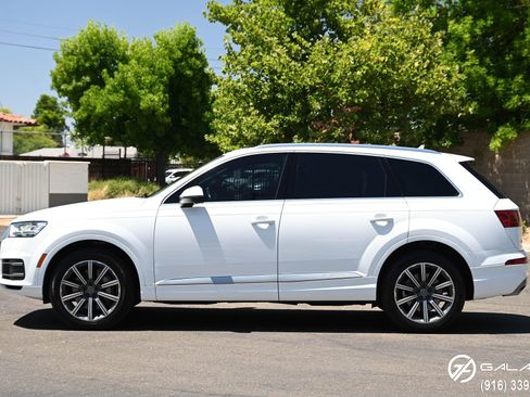 Used 2018 Audi Q7 3.0T Premium Plus image 4