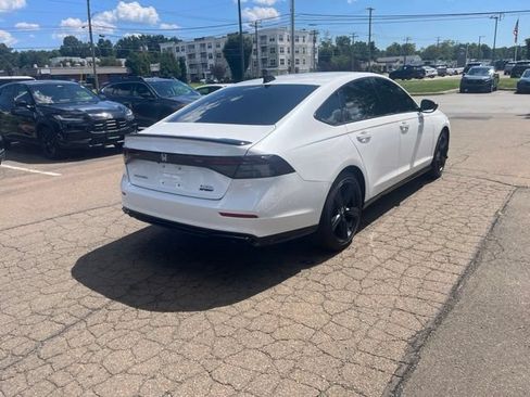 Used 2025 Honda Accord Sport image 14