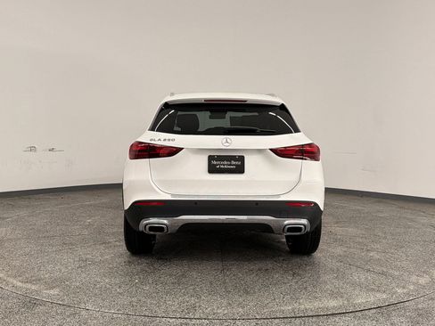 Used 2026 Mercedes-Benz GLA 250 image 9
