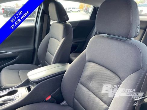 Used 2023 Chevrolet Malibu LT image 11