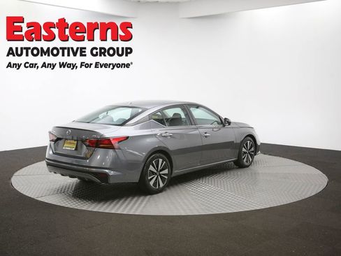 Used 2022 Nissan Altima 2.5 SV image 39