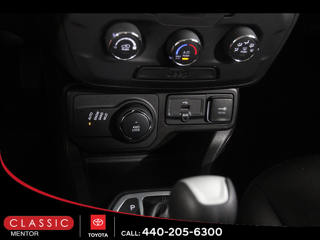 Used 2019 Jeep Renegade Sport AWD/4WD image 14