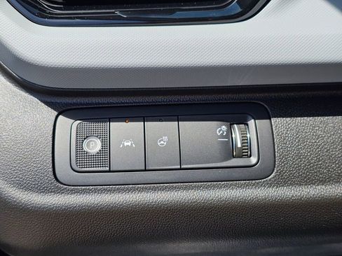 New 2027 Chevrolet Bolt LT w/ Comfort Package FWD image 23