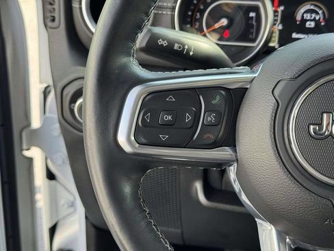 Used 2021 Jeep Wrangler Unlimited Sahara AWD/4WD image 25