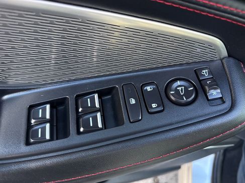 Used 2022 Acura MDX A-Spec image 13