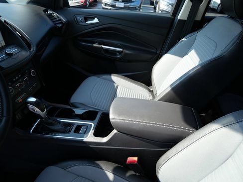 Used 2019 Ford Escape SE AWD/4WD image 14