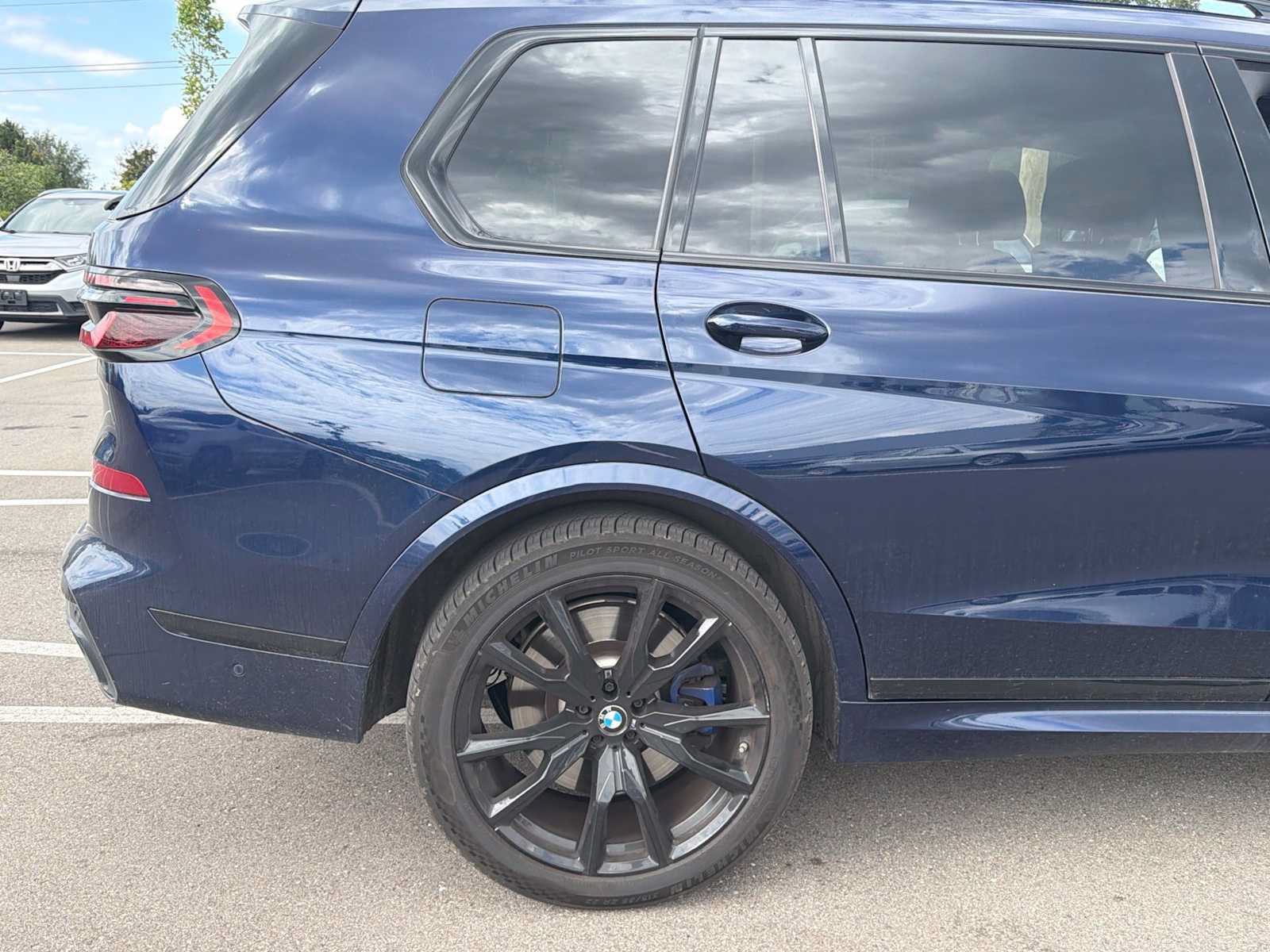 Used 2024 BMW X7 M60i w/ Executive Package AWD/4WD image 10