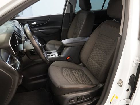 Used 2020 Chevrolet Equinox LT AWD/4WD image 3