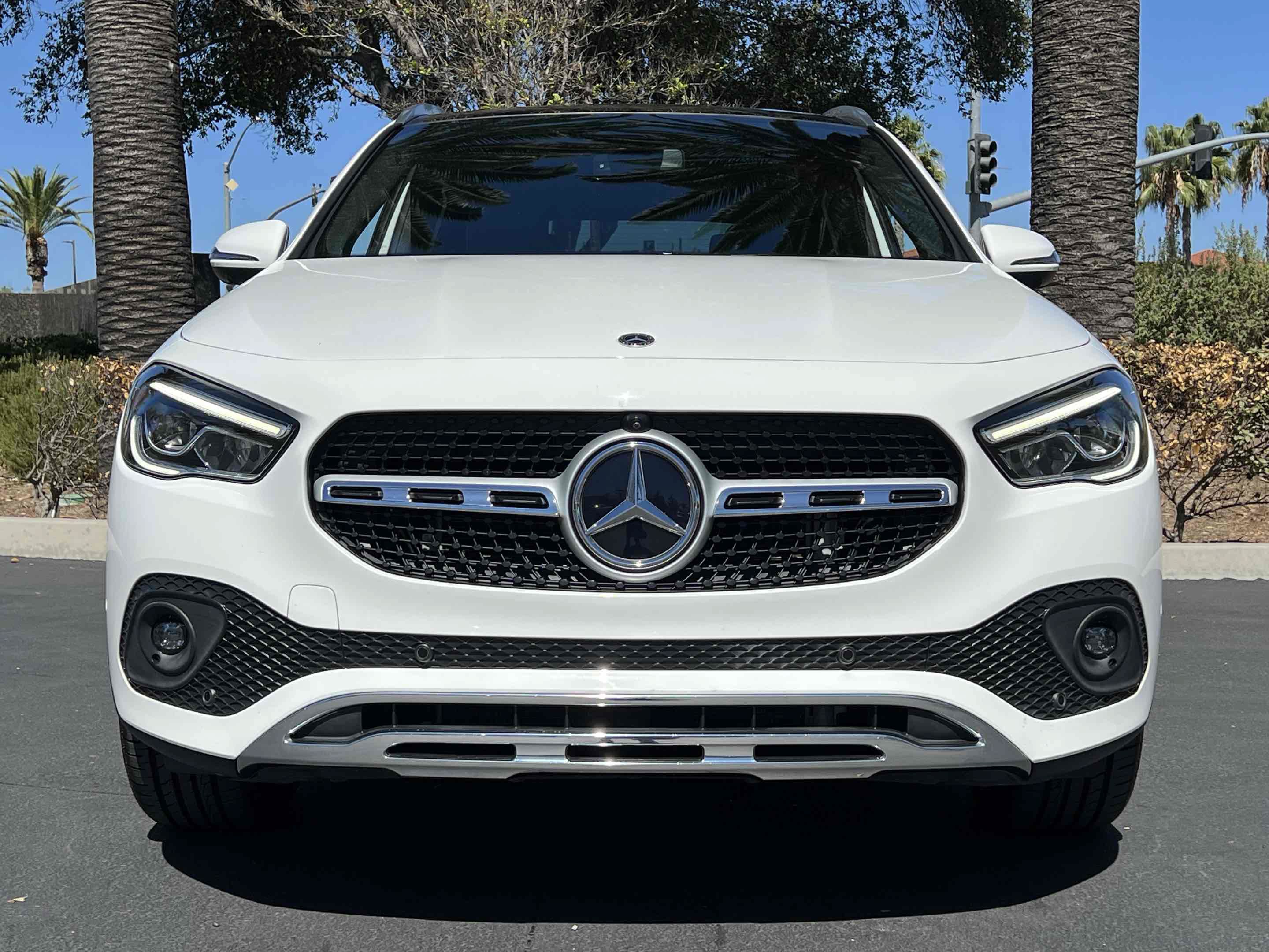 Used 2021 Mercedes-Benz GLA 250 4MATIC w/ Premium Package image 58