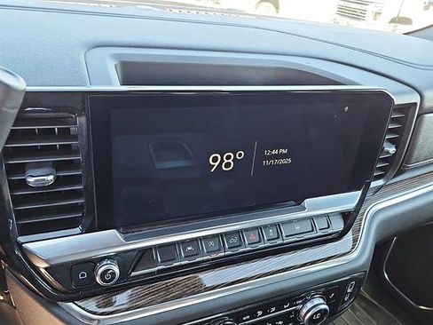 Used 2023 GMC Sierra 1500 Elevation image 15