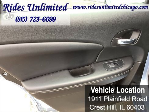 Used 2014 Chrysler 200 Limited image 17