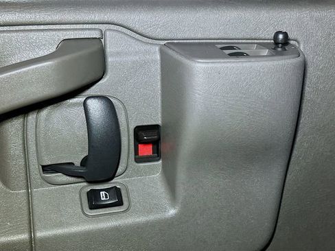 Used 2024 Chevrolet Express 2500 w/ Driver Convenience Package image 16