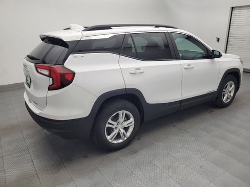 Used 2022 GMC Terrain SLE w/ Driver Convenience Package AWD/4WD image 10