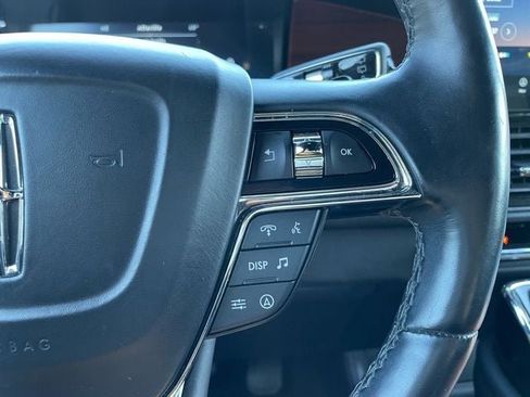 Used 2024 Lincoln Navigator L 4WD image 11