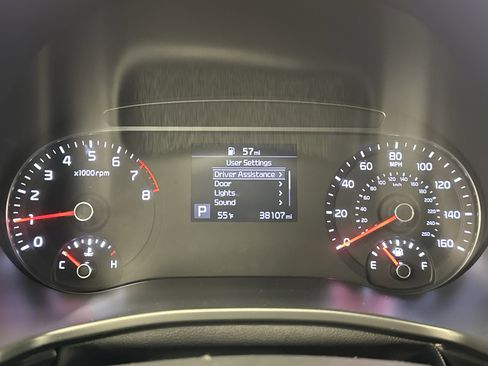 Used 2022 Kia Soul LX w/ Technology Package image 32