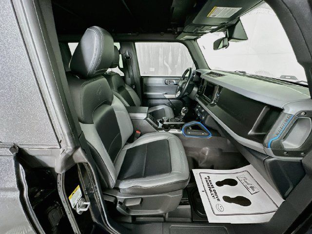 Used 2022 Ford Bronco Black Diamond AWD/4WD image 33