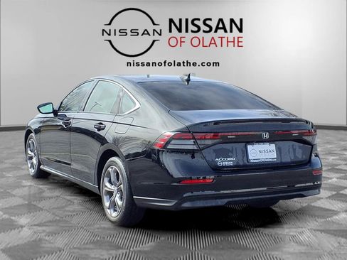 Used 2024 Honda Accord EX image 3