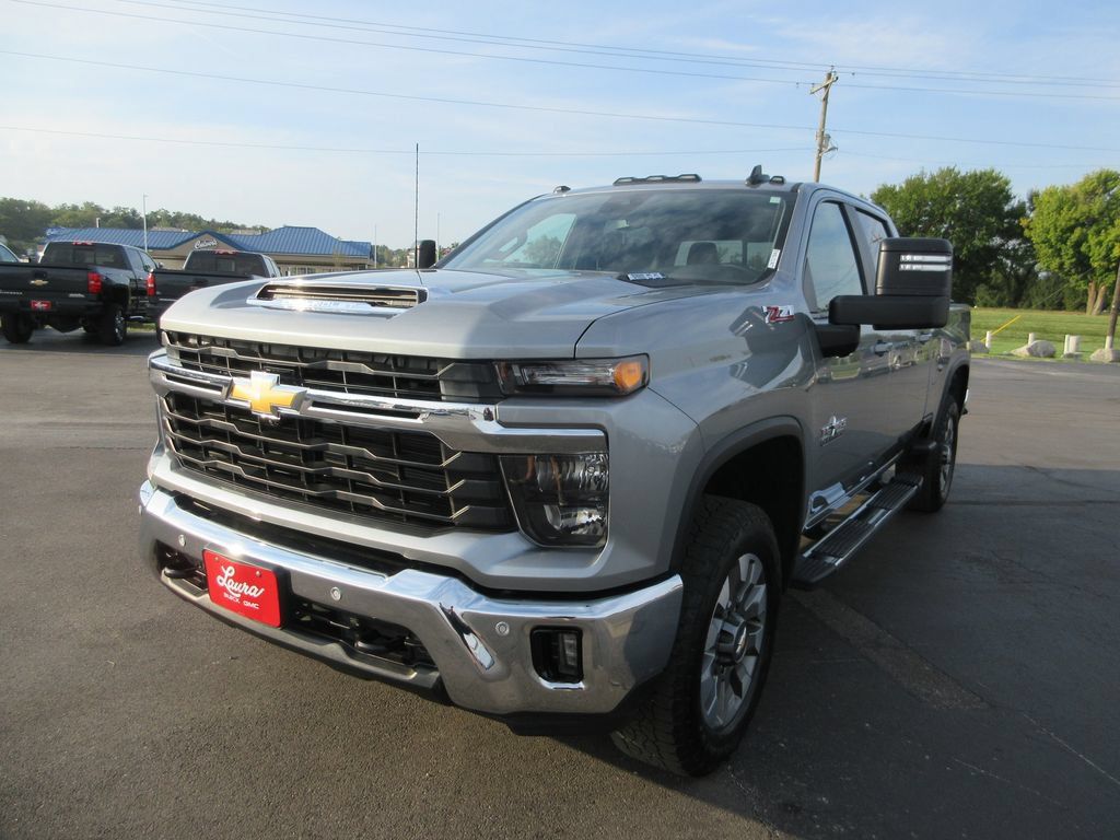 Certified 2025 Chevrolet Silverado 2500 LT w/ Texas Edition AWD/4WD image 14