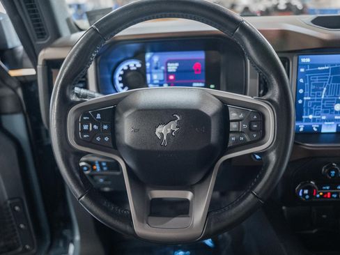 Used 2023 Ford Bronco Outer Banks image 37
