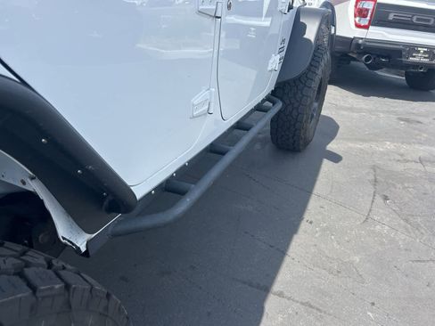 Used 2012 Jeep Wrangler Unlimited Sport image 38