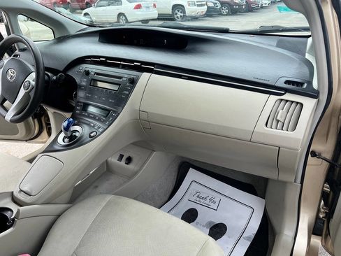 Used 2010 Toyota Prius Five FWD image 5