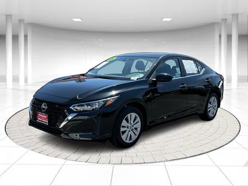 Used 2025 Nissan Sentra S FWD image 1