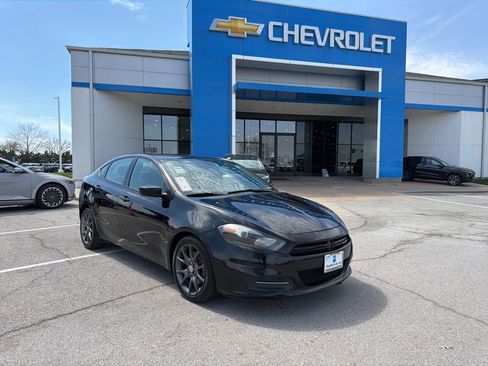 Used 2016 Dodge Dart SE w/ Convenience Group FWD image 1