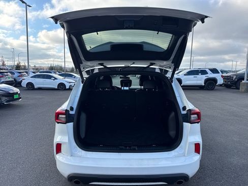 Used 2023 Ford Escape ST-Line w/ Equipment Group 301A image 13