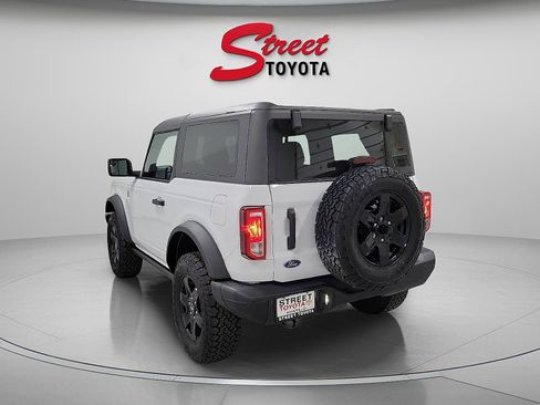 Used 2024 Ford Bronco Black Diamond image 2