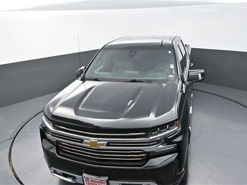 Used 2022 Chevrolet Silverado 1500 High Country w/ Technology Package image 20