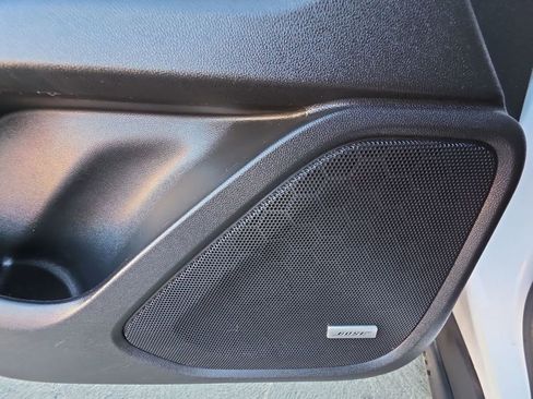 Used 2022 GMC Terrain AT4 w/ Infotainment Package II image 25