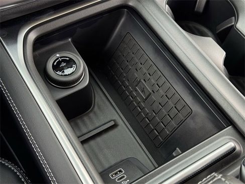 New 2025 Ford Expedition Max Platinum w/ Driver's Package image 19