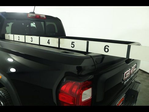 Used 2023 GMC Canyon Denali image 20