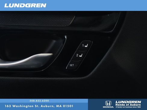 Used 2023 Honda CR-V EX-L image 10