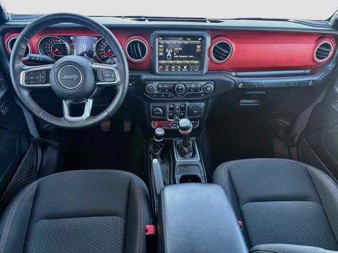 Used 2019 Jeep Wrangler Unlimited Rubicon AWD/4WD image 31